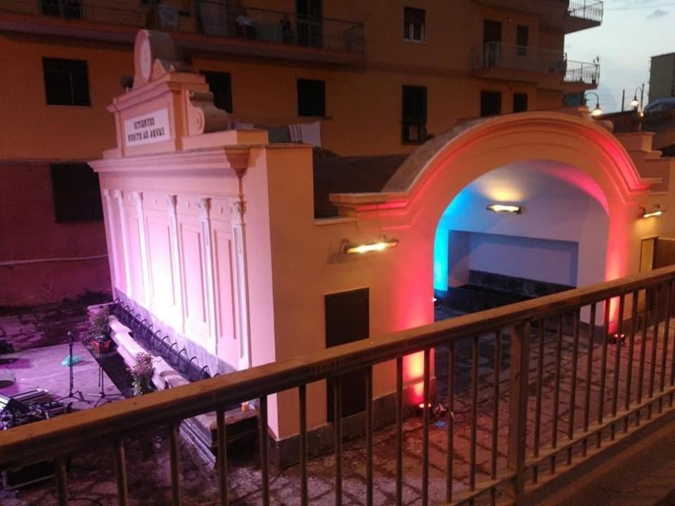 Bed and Breakfast La Via Del Mare Torre del Greco Exterior foto
